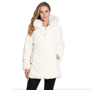 NWT Gallery Faux Fur Jacket | Cream L